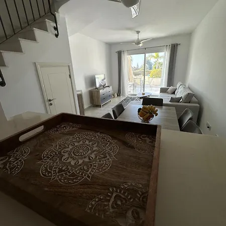 בית נופש Cyprus With Sea View