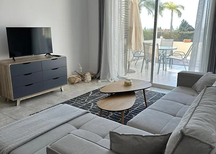 Cyprus With Sea View Feriehus