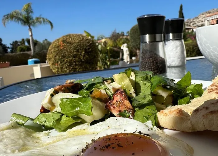 Hébergement de vacances Cyprus With Sea View *