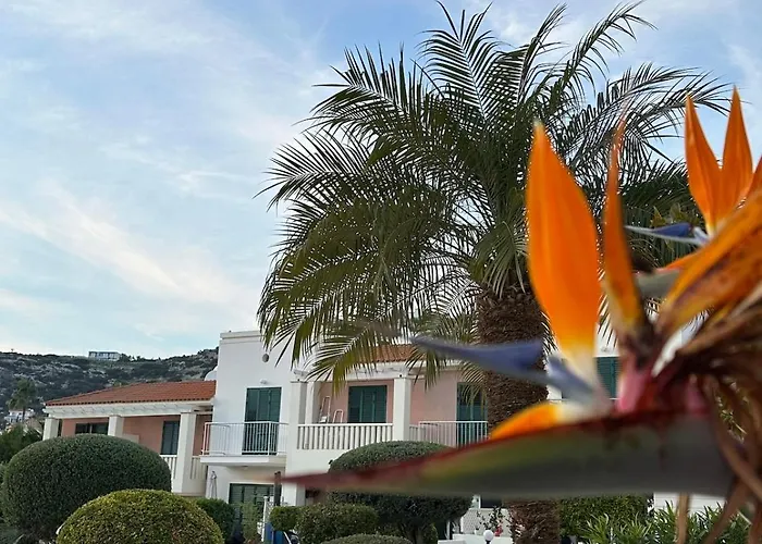 Cyprus With Sea View Feriehus