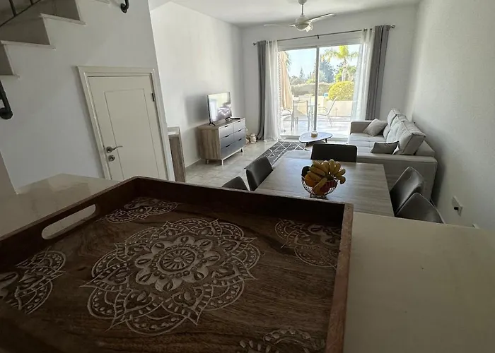 Feriehus Cyprus With Sea View