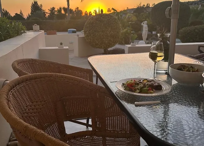 Cyprus With Sea View Hébergement de vacances